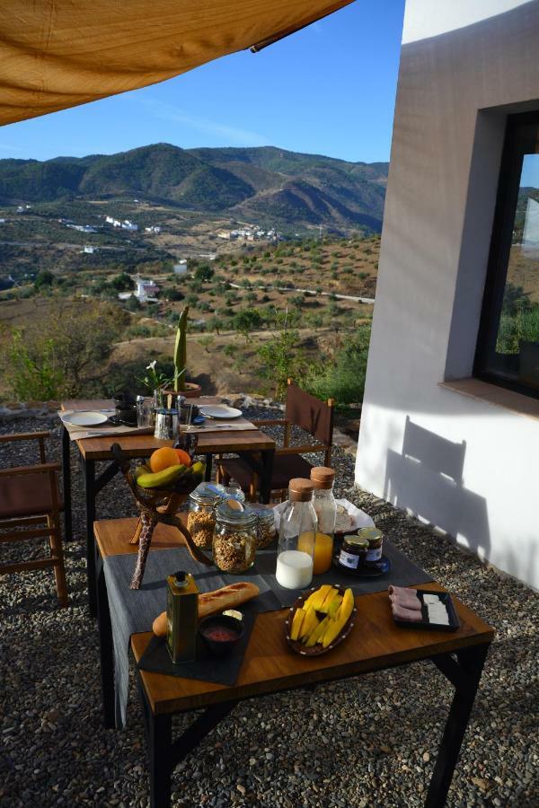 Bed and Breakfast The African House Tolox Exterior foto